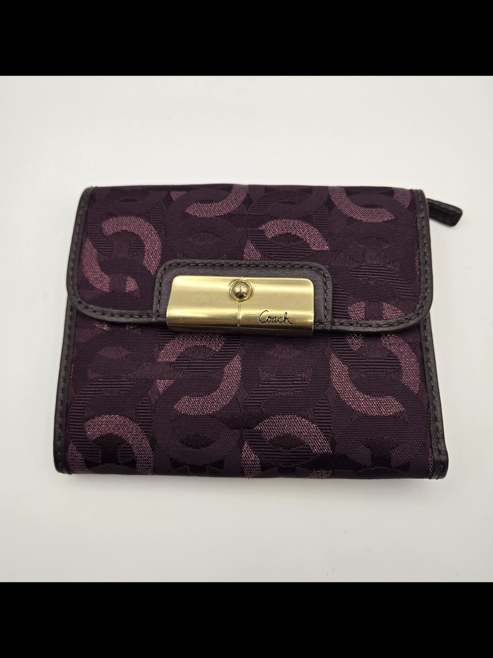 NWOT Coach Purple Berry Signature Compact Wallet Gold-Tone Closure Glitter Y2K